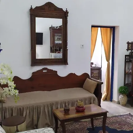 Nikolakis Traditional House In The Village. Holiday home *