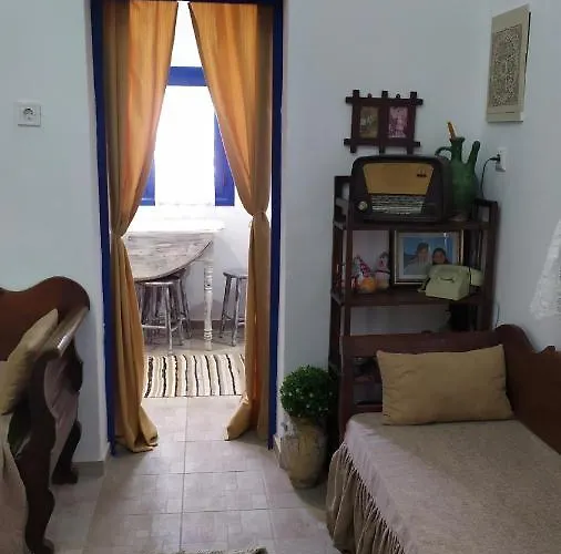 펜션 Nikolakis Traditional House In The Village.